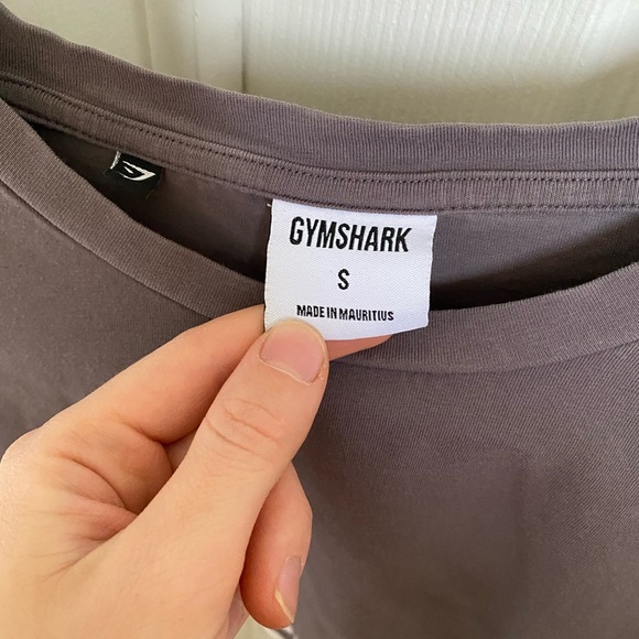 Gymshark tee - Picture 2 of 3